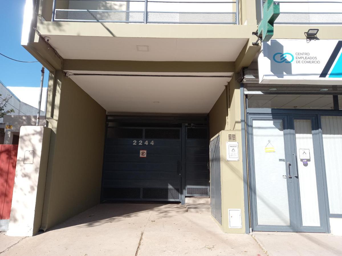 Departamentos Temporarios Raul B. Diaz Apartment Санта Роса Екстериор снимка